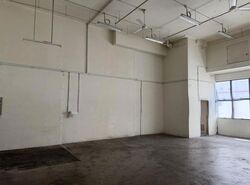 8B @ Admiralty (D27), Factory #635437681